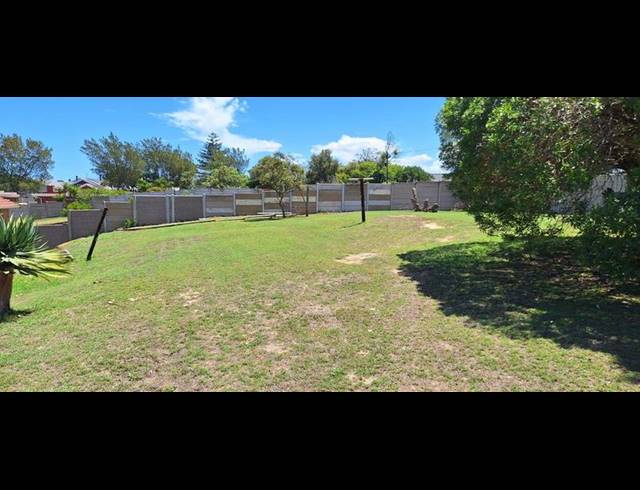 LAND FOR SALE IN LINKSIDE